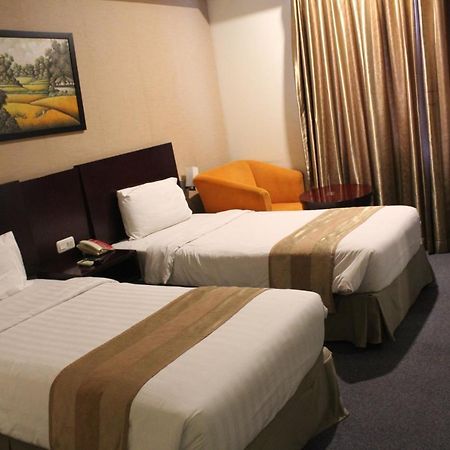 Asialink Premier Karawang Zewnętrze zdjęcie