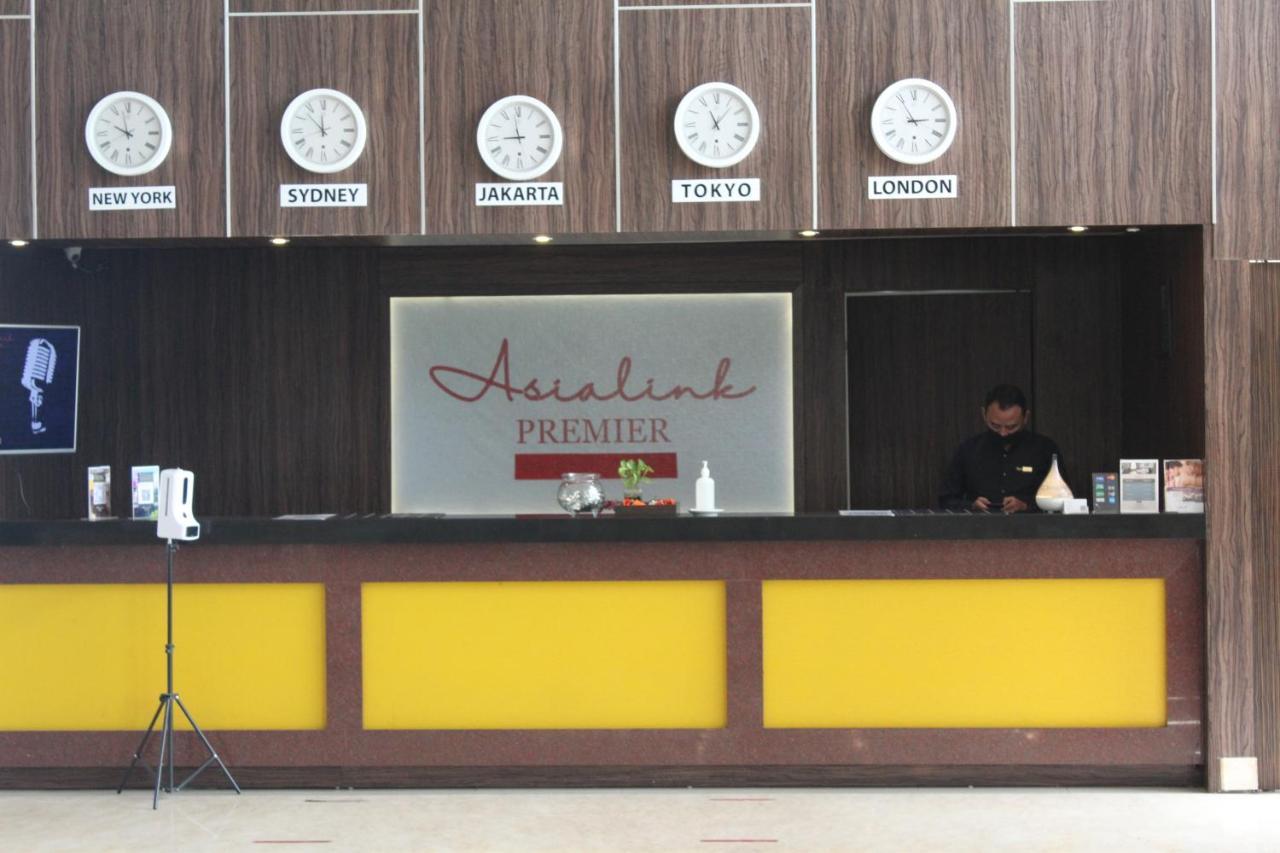 Asialink Premier Karawang Zewnętrze zdjęcie